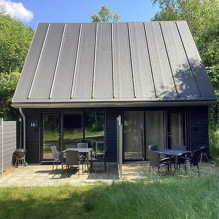 5 Star In Hovborg-by Traum *